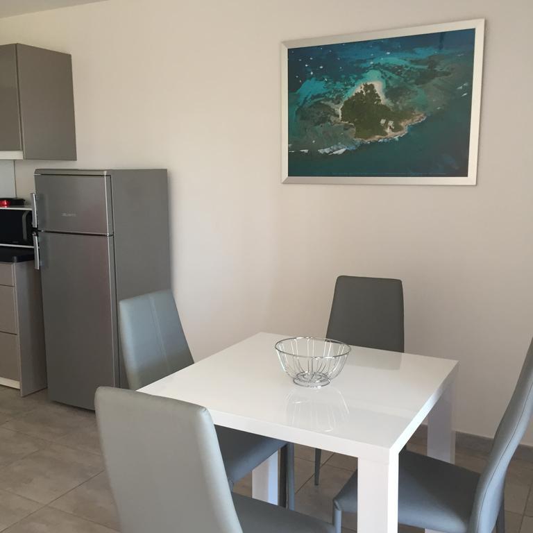 Sci Eden Apartment Ле Госие Екстериор снимка